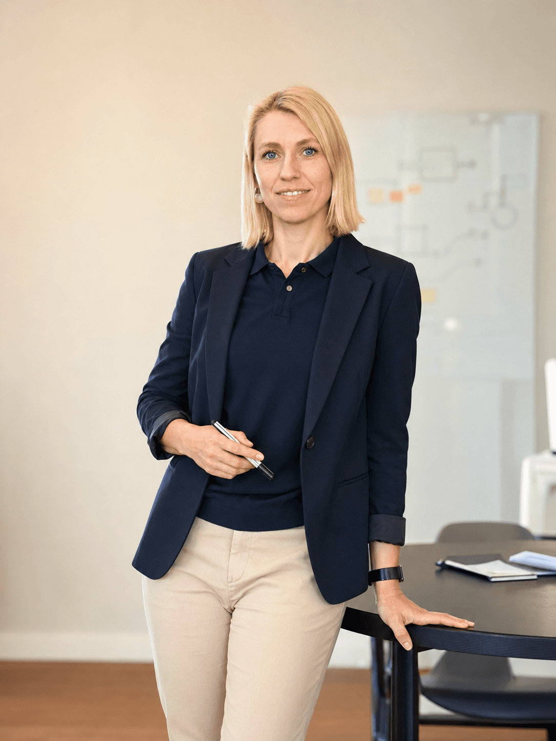 Corinna von TheRevolutionaryMind in professioneller Trainings- und Beratungssituation